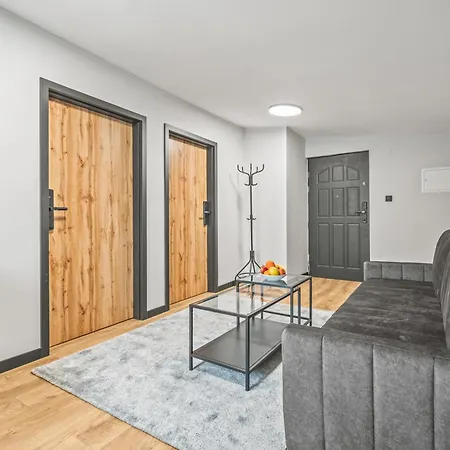 Family Deluxe Apartment 80M2 - Klimatyzacja - 6Osob Appartement *