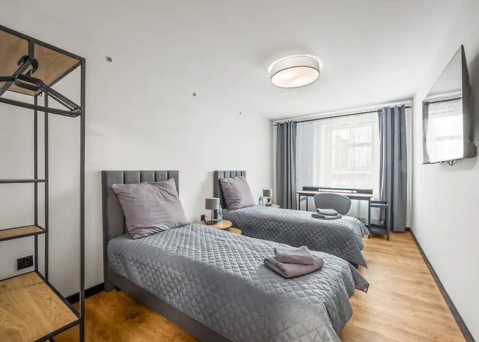 Family Deluxe Apartment 80M2 - Klimatyzacja - 6Osob Appartement