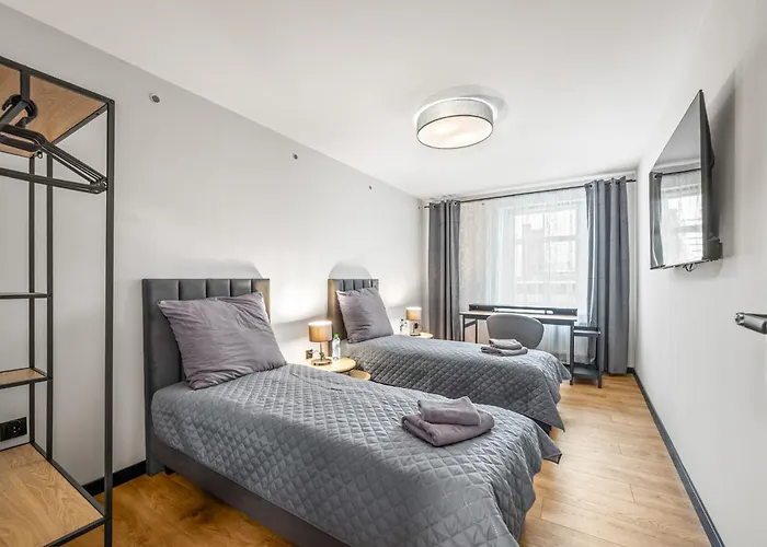 Family Deluxe Apartment 80M2 - Klimatyzacja - 6Osob *